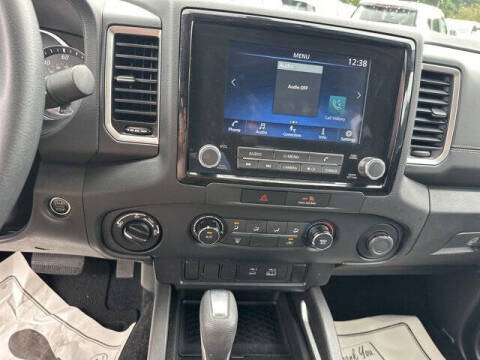 2022 Nissan Frontier SV