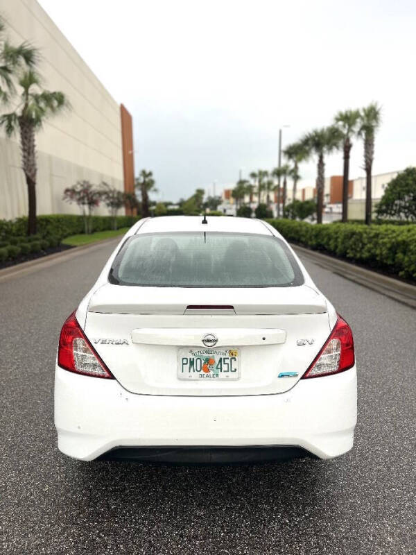 2016 Nissan Versa 1.6 SV
