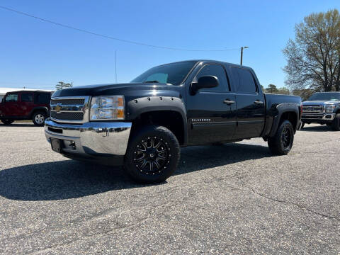 2012 Chevrolet Silverado 1500 for sale at Carworx LLC in Dunn NC