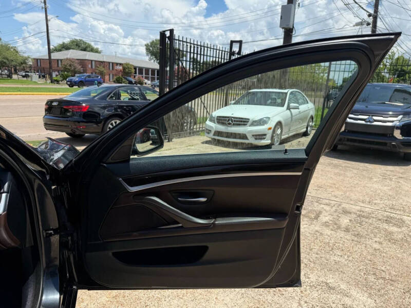 2014 BMW 5 Series 528i