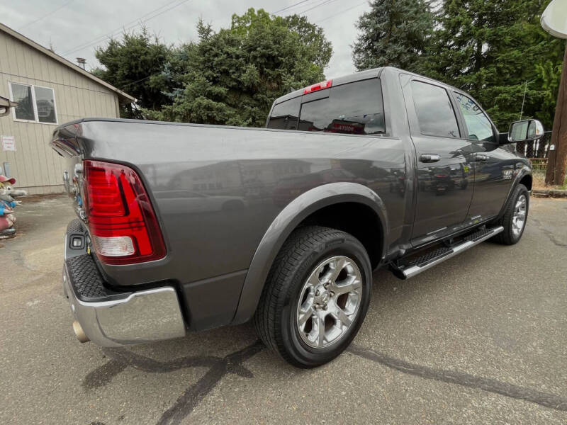 2017 RAM 1500 Laramie
