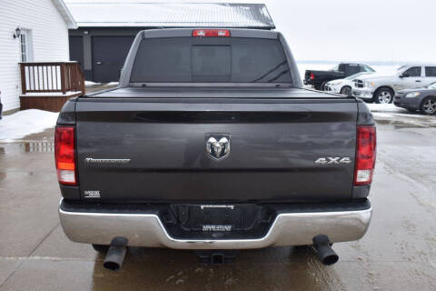 2017 RAM 1500 SLT