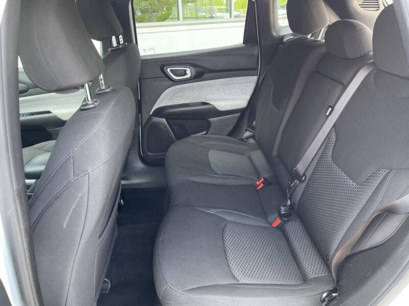 2023 Jeep Compass Sport
