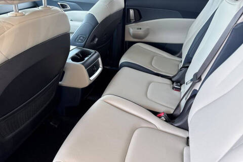 2026 Kia Carnival EX