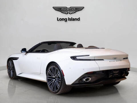 2025 Aston Martin DB12 Volante