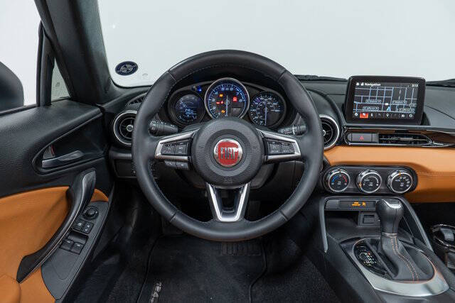 2018 FIAT 124 Spider Lusso