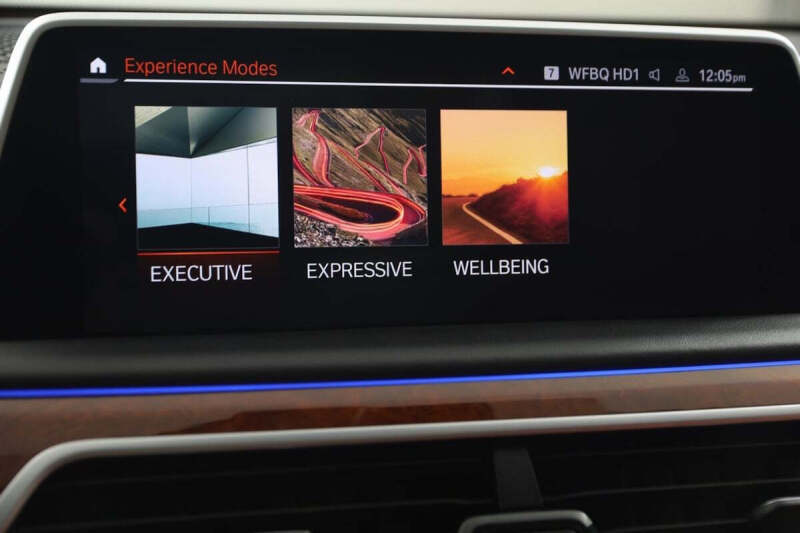 2022 BMW 7 Series ALPINA B7 xDrive