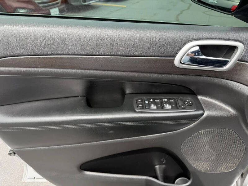 2015 Jeep Grand Cherokee Altitude