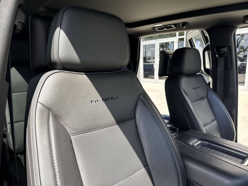 2021 GMC Yukon Denali
