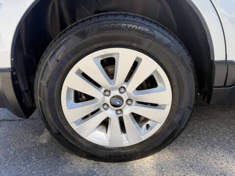 2019 Subaru Outback 2.5i Premium