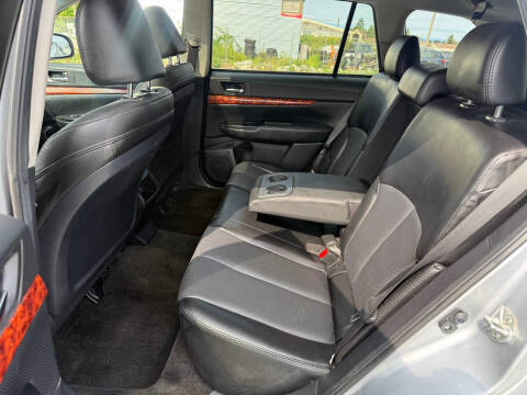 2012 Subaru Outback 2.5i Limited