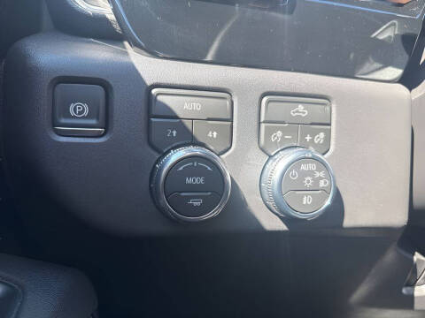 2026 GMC Sierra 1500 Elevation Standard
