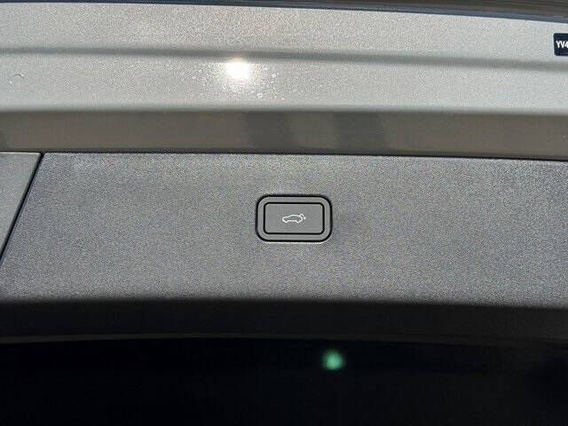 2025 Volvo EX30 Twin Ultra