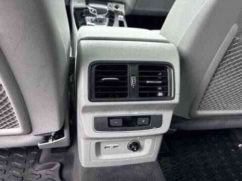 2022 Audi Q5 quattro S line Prem Plus 45 TFSI