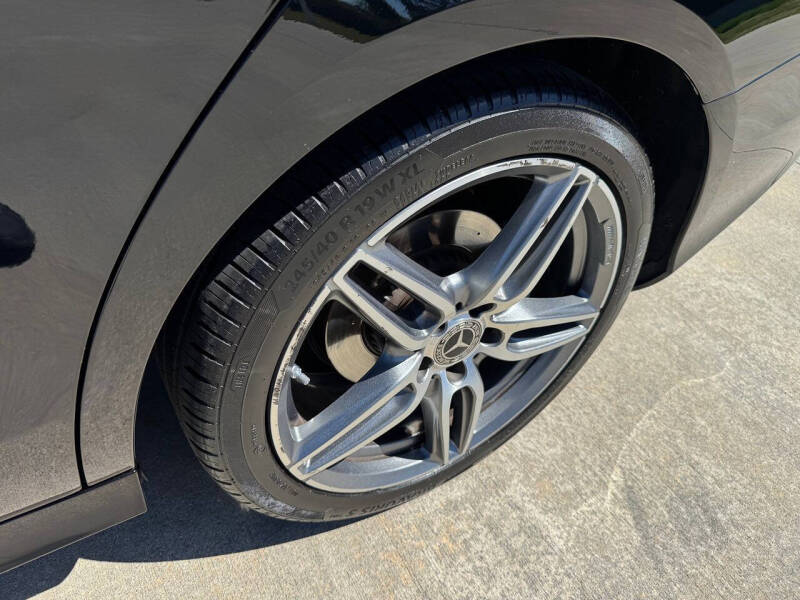 2019 Mercedes-Benz E-Class E 300
