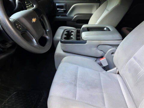 2017 Chevrolet Silverado 1500 Custom