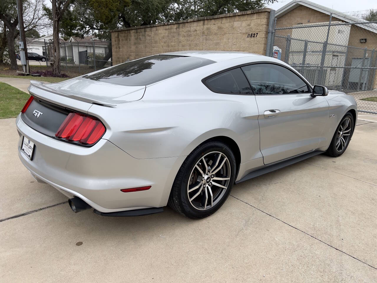 Used Car 2016 Ford Mustang  Gt 2dr Fastback For Sale Under $25,000 In Austin, Texas