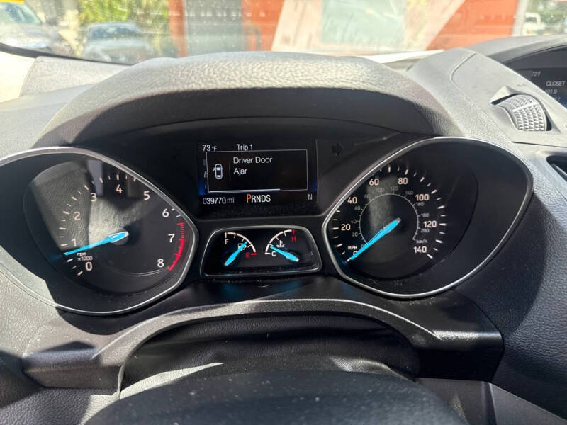 2019 Ford Escape S