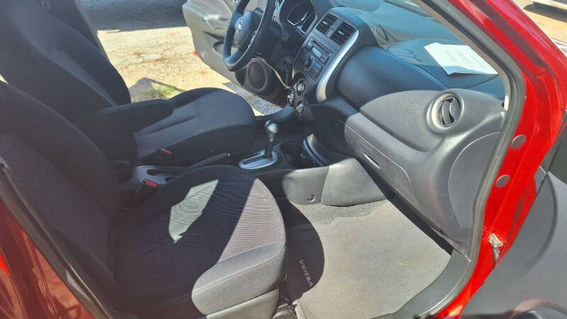 2014 Nissan Versa 1.6 S