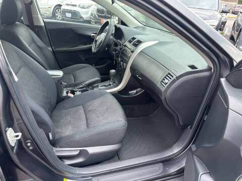 2009 Toyota Corolla S