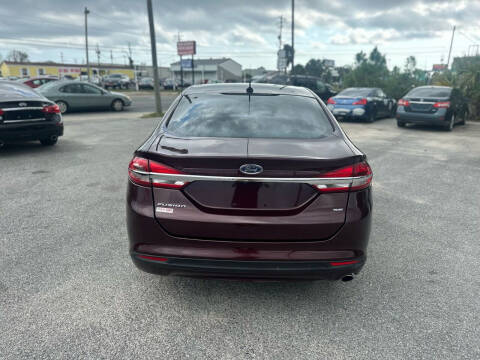 2017 Ford Fusion SE