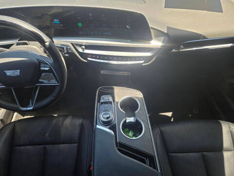 2023 Cadillac LYRIQ Luxury