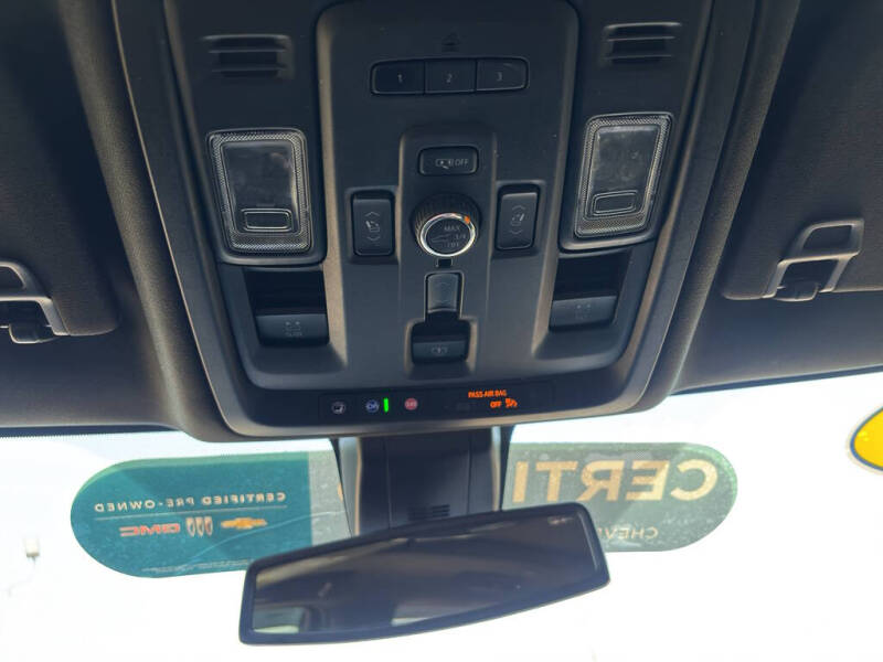 2022 GMC Yukon XL Denali