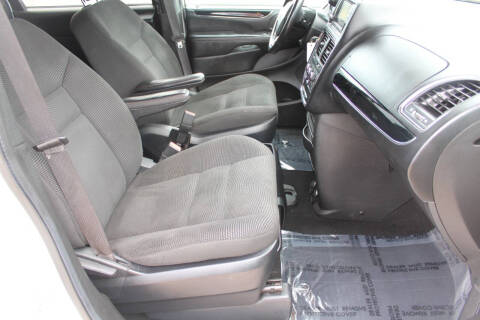 2020 Dodge Grand Caravan SE