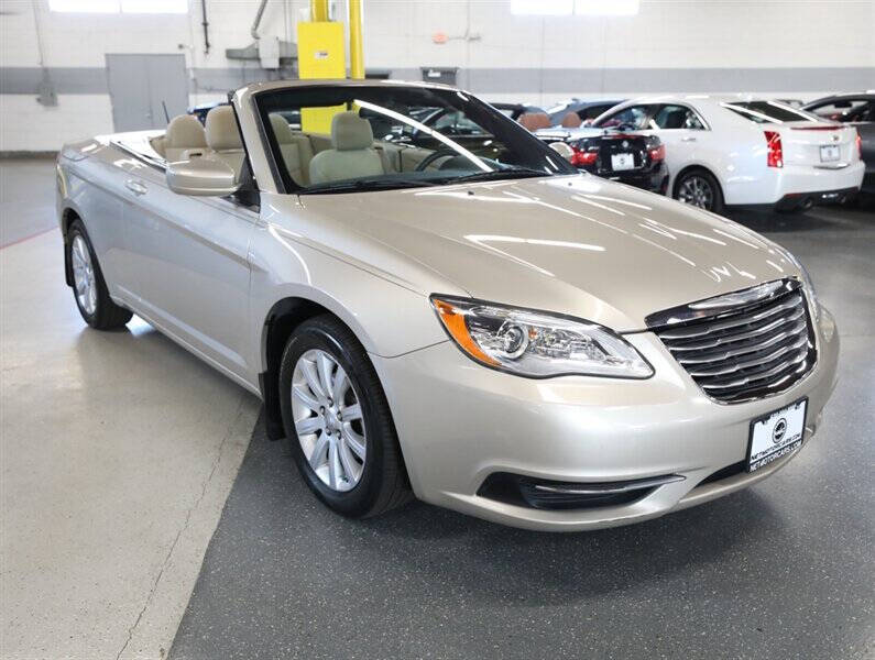 2013 Chrysler 200 Touring