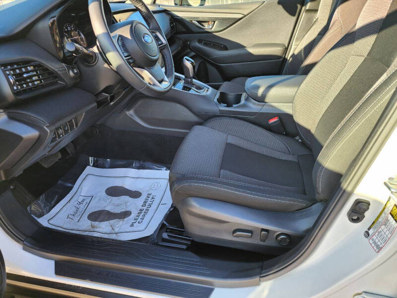 2024 Subaru Outback Premium