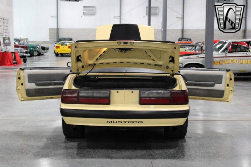 1987 Ford Mustang LX