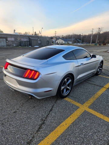 2015 Ford Mustang V6
