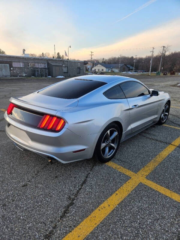 2015 Ford Mustang V6