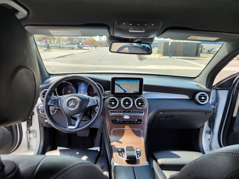 2019 Mercedes-Benz GLC GLC 300