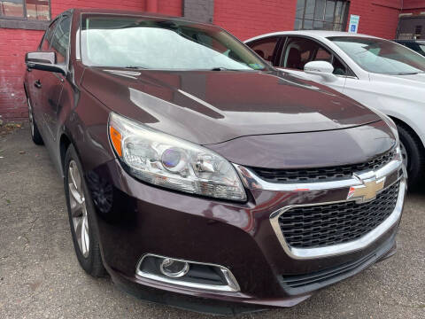 2015 Chevrolet Malibu for sale at John Warne Motors in Canonsburg PA