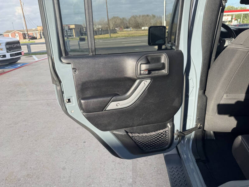 2014 Jeep Wrangler Unlimited Sahara