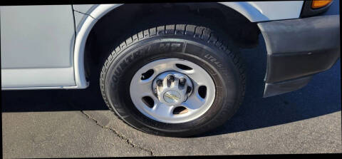 2021 Chevrolet Express 2500