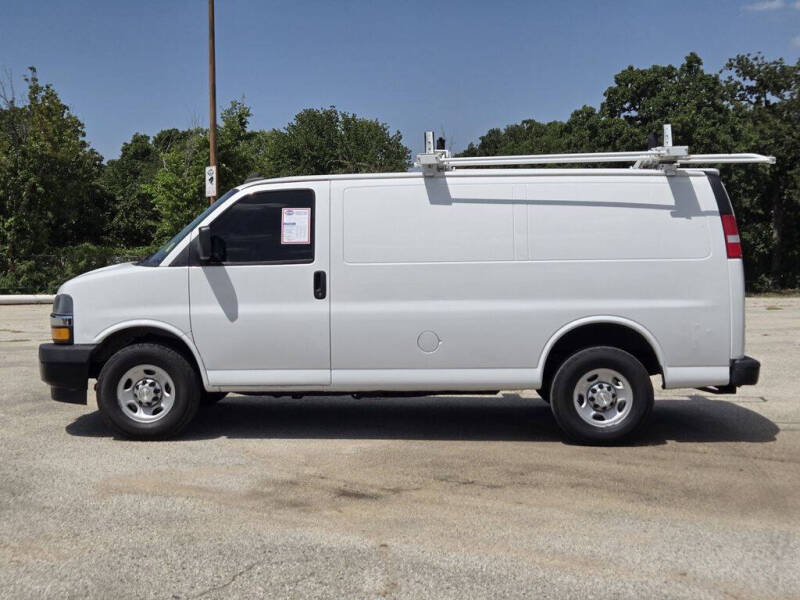 2021 Chevrolet Express 2500