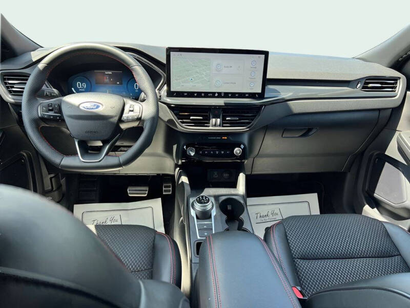 2023 Ford Escape ST-Line Elite