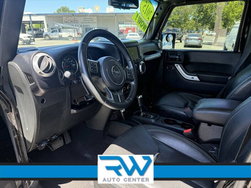 2015 Jeep Wrangler Unlimited Sahara