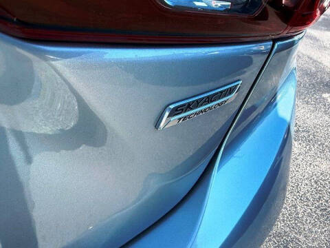 2018 Mazda MAZDA3 Touring