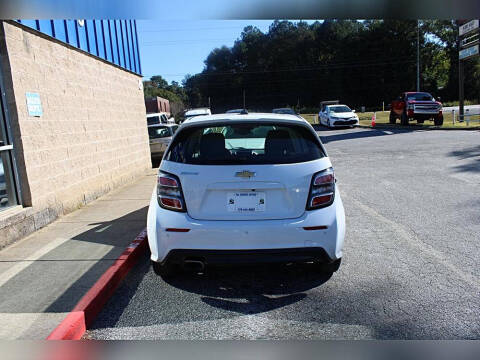 2020 Chevrolet Sonic LT