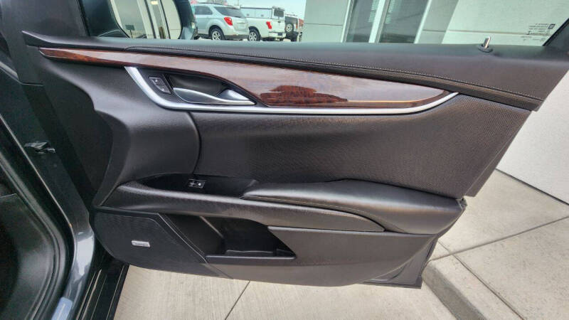 2017 Cadillac XTS Luxury