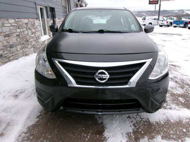 2015 Nissan Versa 1.6 S