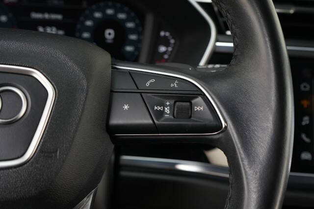 2022 Audi Q3 quattro S line Premium 45 TFSI