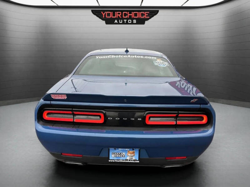 2021 Dodge Challenger SXT