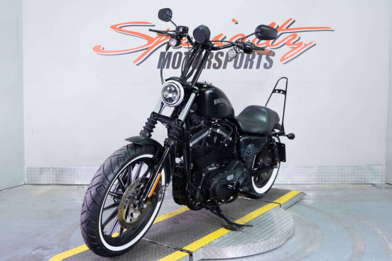 2015 Harley-Davidson Iron 883