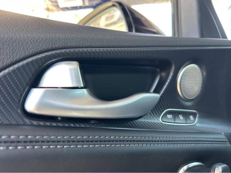 2022 Kia Stinger