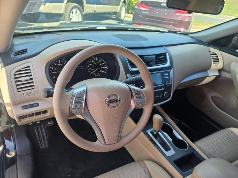 2017 Nissan Altima 2.5 SR