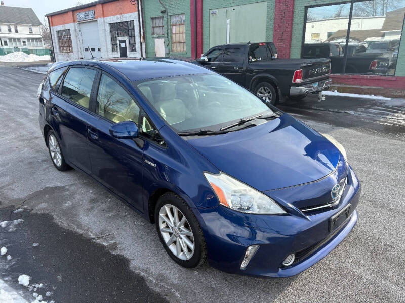 2012 Toyota Prius v Three